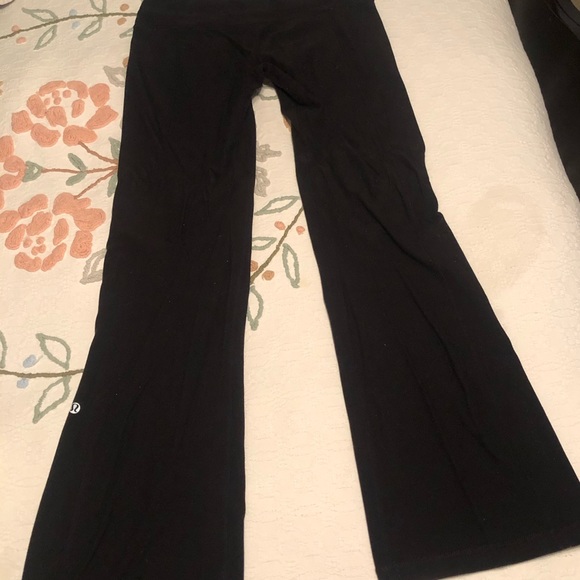 Lululemon Reversible Groove Pant size 8 - Picture 1 of 4